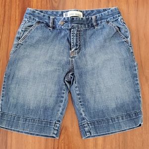 Gap Jean crop shorts